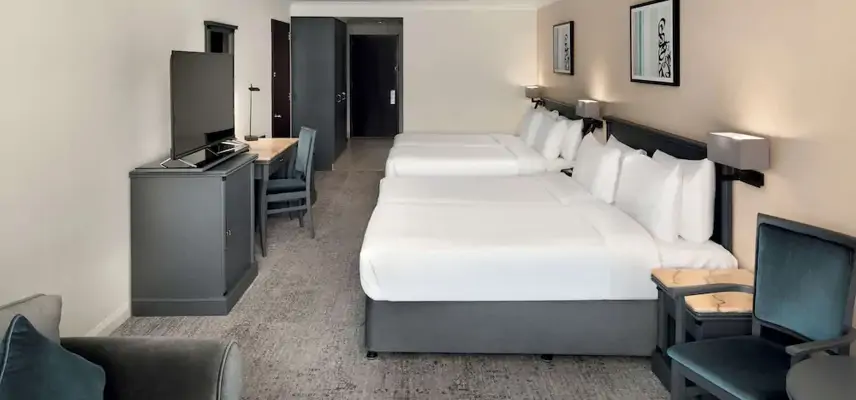 Anwar Al Madinah Mövenpick Hotel image